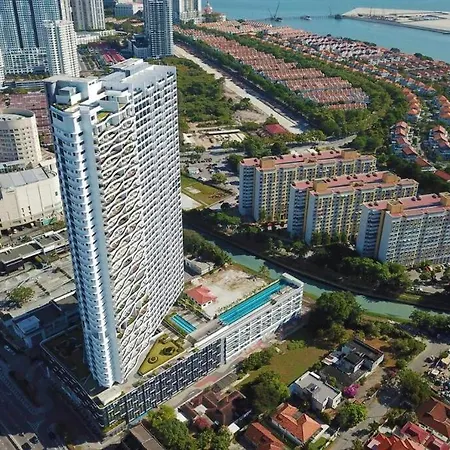 New 4Queen Bed 3 Room 2Cp Near Gurney With Tvbox And Ktv Set Tanjung Tokong Exterior photo
