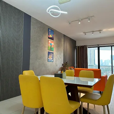 New 4Queen Bed 3 Room 2Cp Near Gurney With Tvbox And Ktv Set Tanjung Tokong Exterior photo