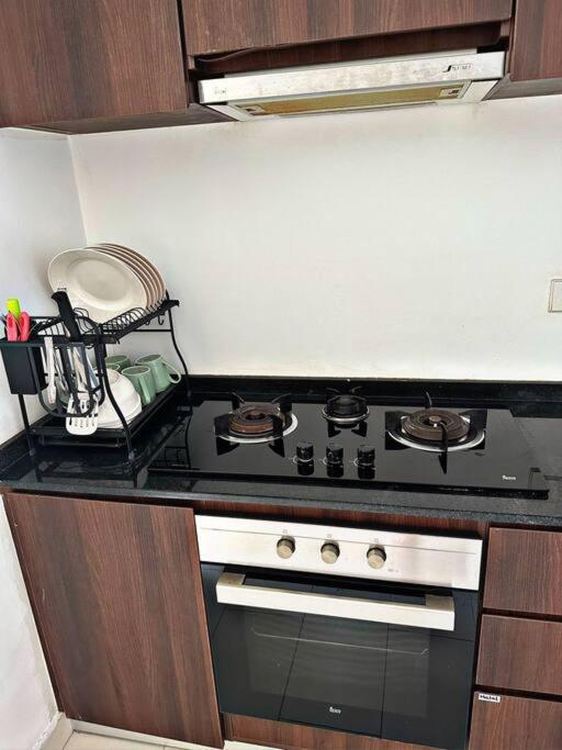 Apartment New 4queen Bed 3 2cp Near Gurney With Tvbox And Ktv Set