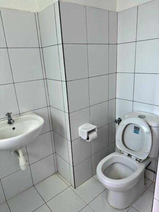 Apartment New 4queen Bed 3 2cp Near Gurney With Tvbox And Ktv Set *