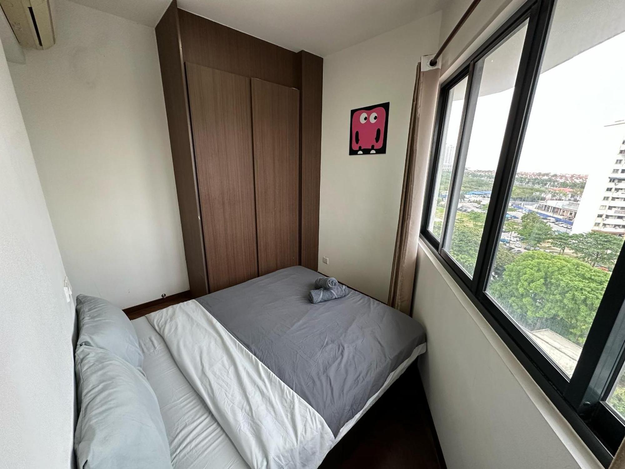 New 4queen Bed 3 2cp Near Gurney With Tvbox And Ktv Set * Tanjung Tokong