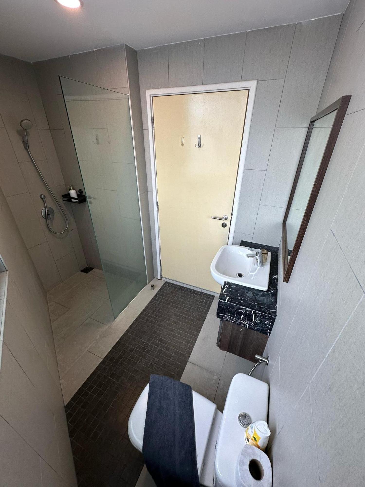 Apartment New 4queen Bed 3 2cp Near Gurney With Tvbox And Ktv Set