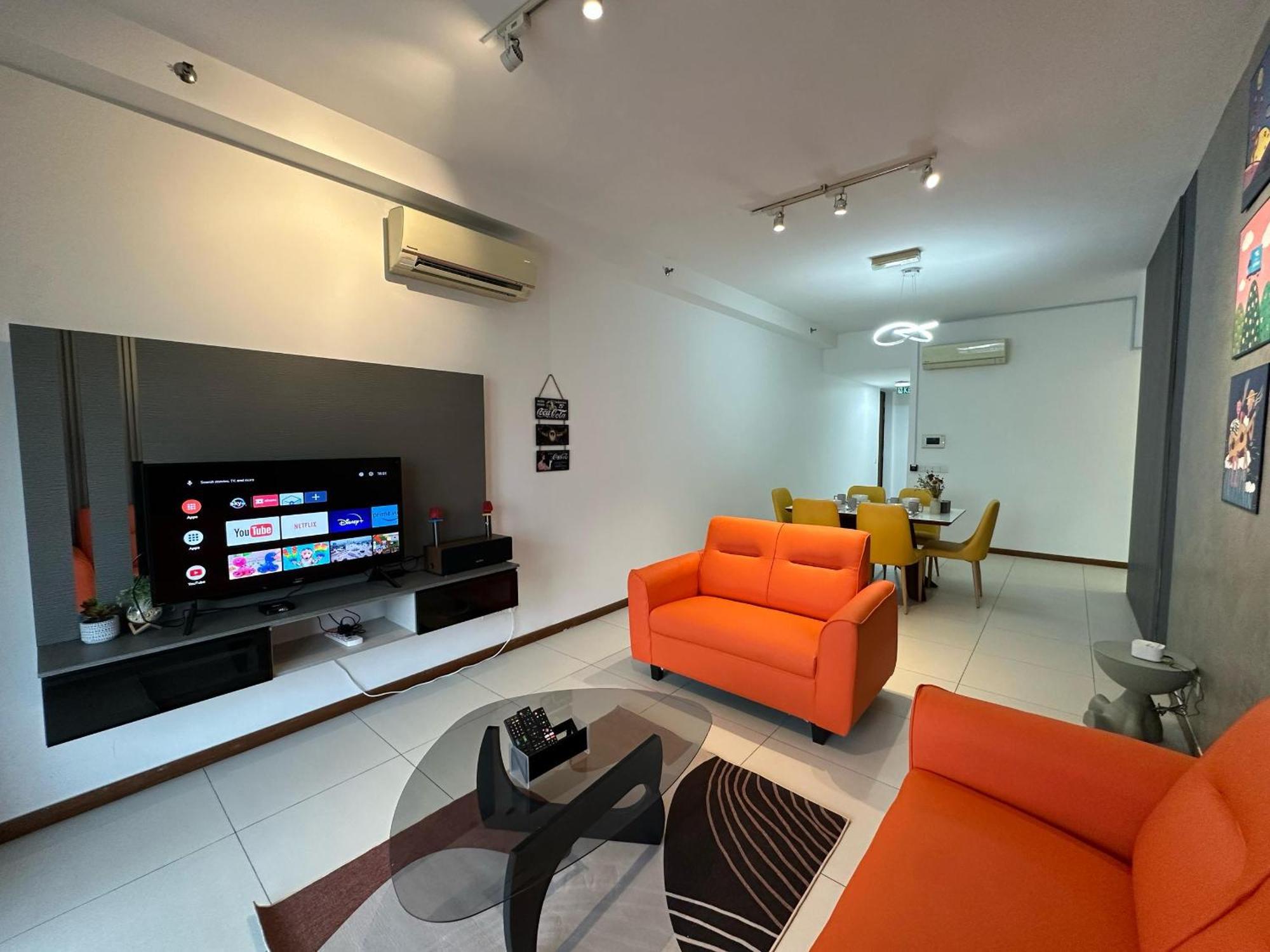 New 4queen Bed 3 2cp Near Gurney With Tvbox And Ktv Set Apartment *