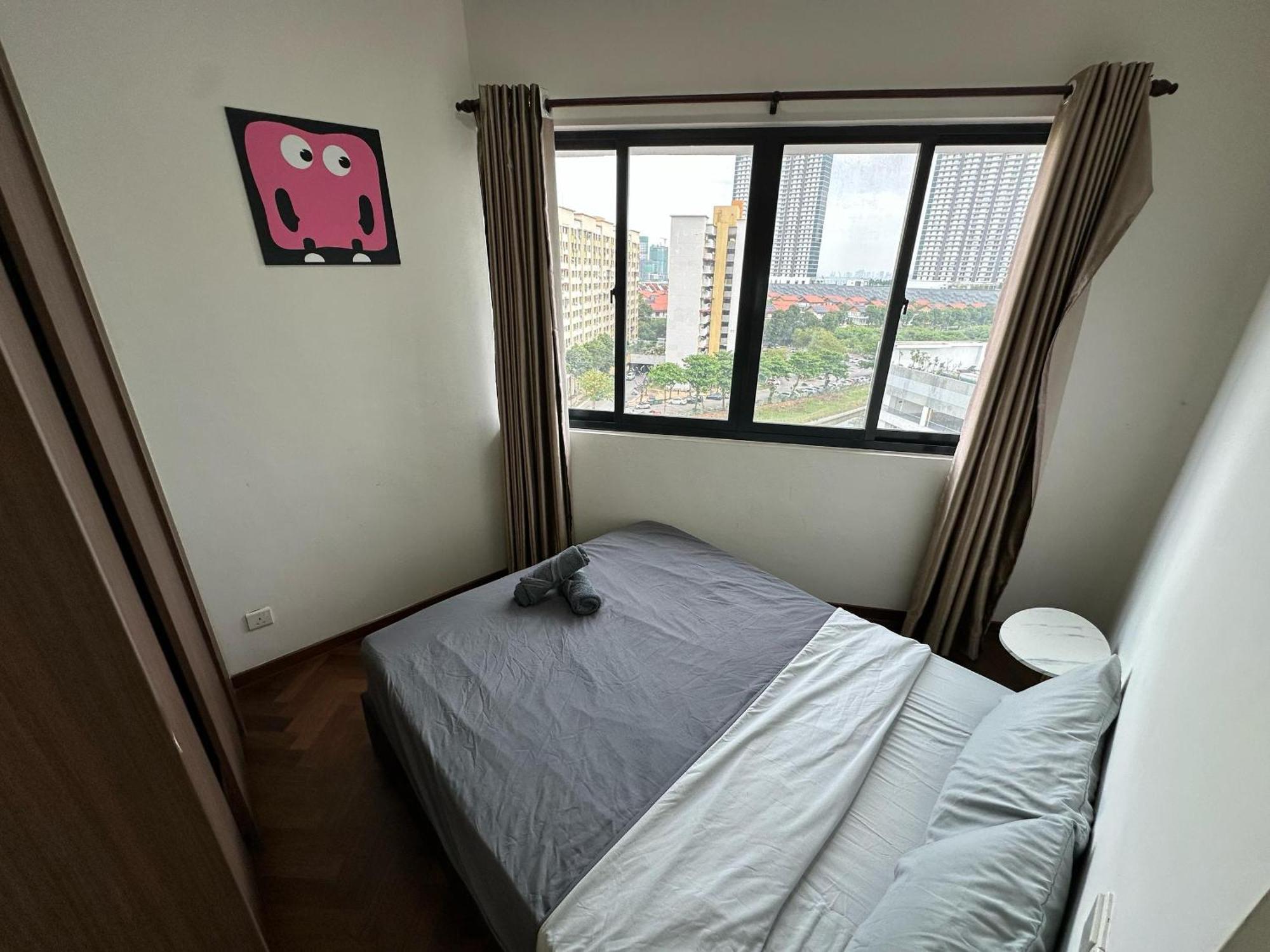 New 4queen Bed 3 2cp Near Gurney With Tvbox And Ktv Set * Tanjung Tokong